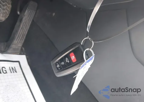 2022 Toyota Rav4 Xle z USA, uszkodzony, nr VIN 2T3P1RFV6NW270422